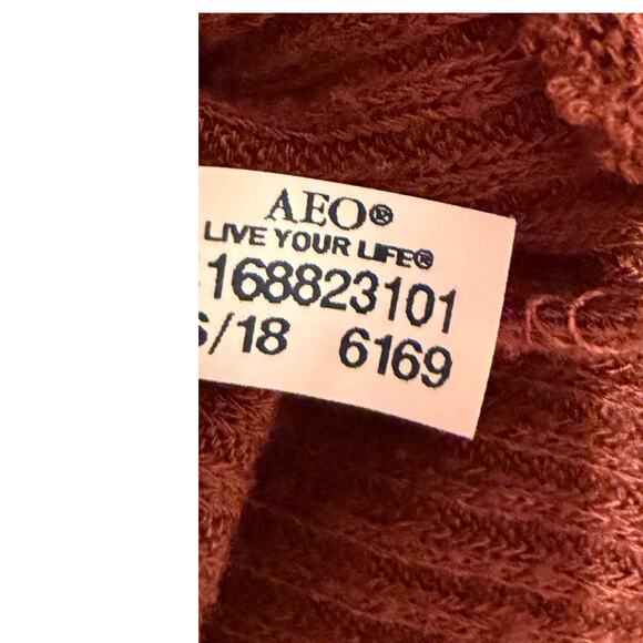 American Eagle Ribbed Button-Front Lettuce Hem Top – Rust Brown Size M Y2K 90's - Picture 8 of 9